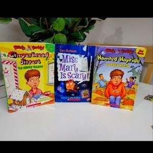 Childrens Halloween spooky story books.
